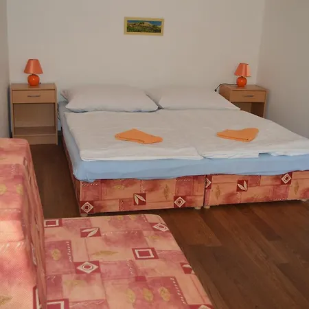 Adriana בית הארחה Rožňava