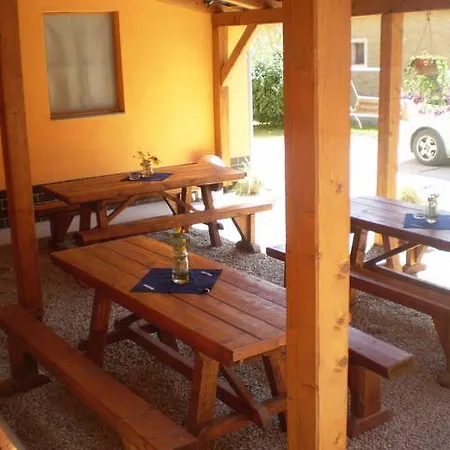 Adriana בית הארחה